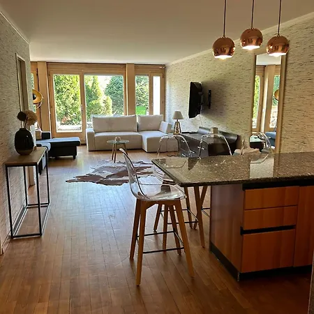 In The Heart Of Montana Appartement